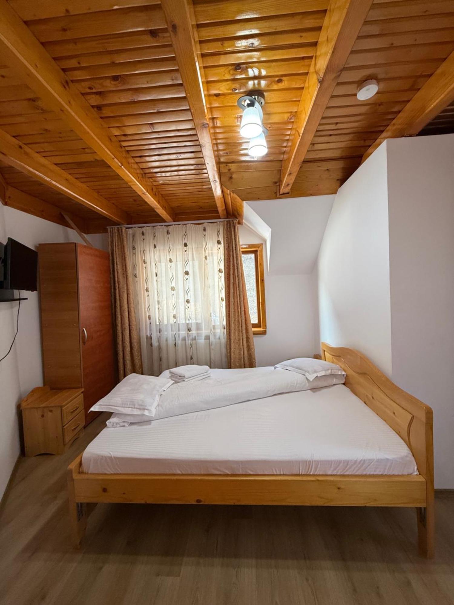Casa Maryon Βίλα Rucăr Εξωτερικό φωτογραφία