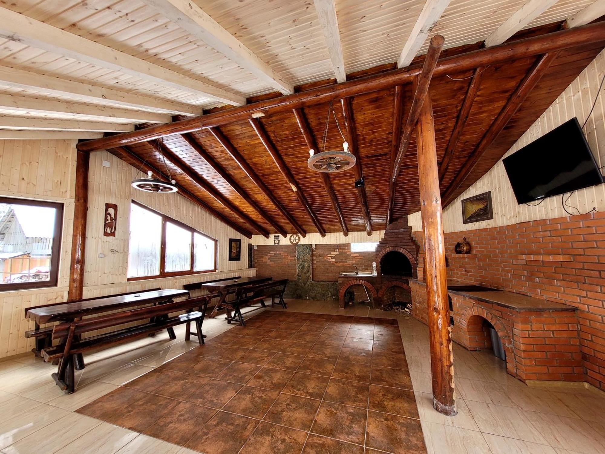 Casa Maryon Βίλα Rucăr Εξωτερικό φωτογραφία