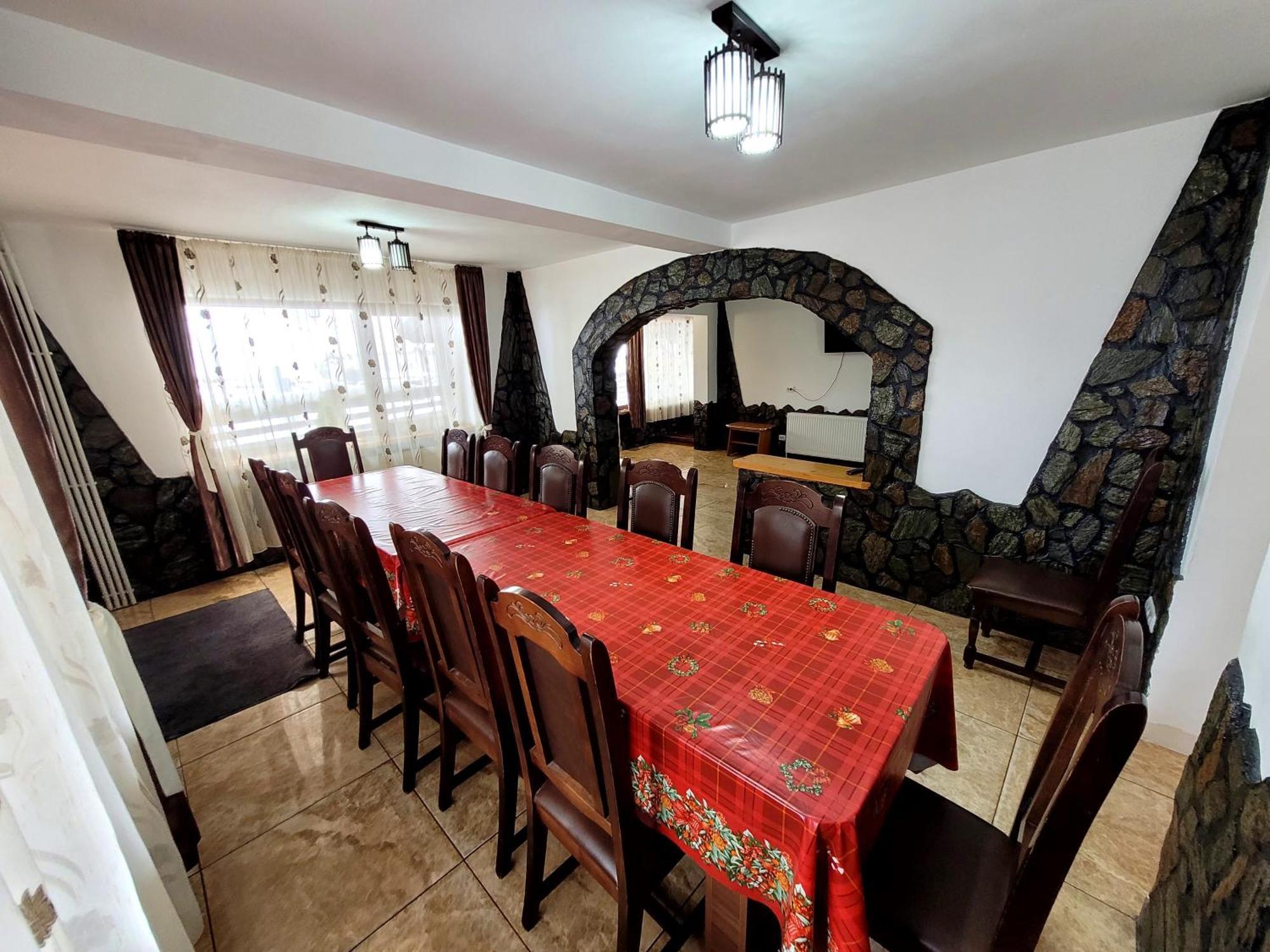 Casa Maryon Βίλα Rucăr Εξωτερικό φωτογραφία